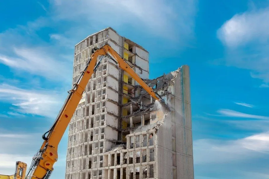 Shopping Complex Dismantling
